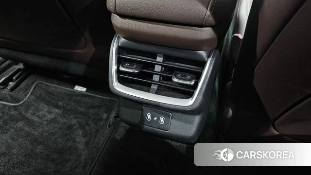 Hyundai Grandeur (GN7) id 5026897 из Кореи 22