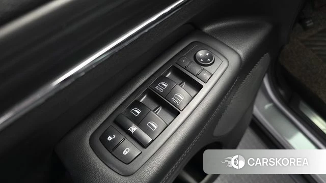 Jeep Grand Cherokee id 5003406 из Кореи 22