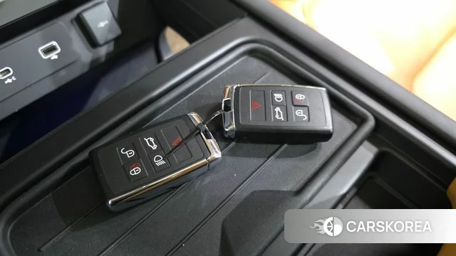 Land Rover Defender (L663) id 4991922 из Кореи 22