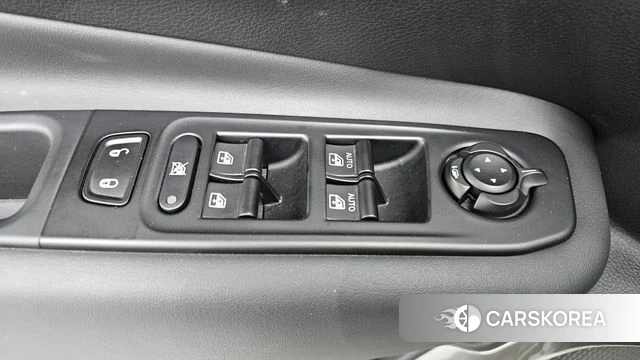 Jeep Renegade id 4941593 из Кореи 22