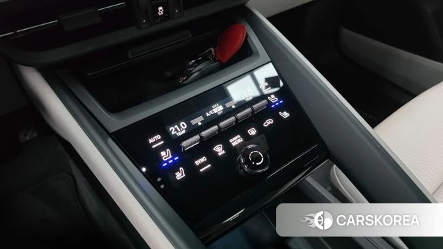 Porsche Makan EV id 4778177 из Кореи 22