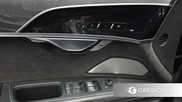 Audi A8 (D5) id 4976746 из Кореи 22