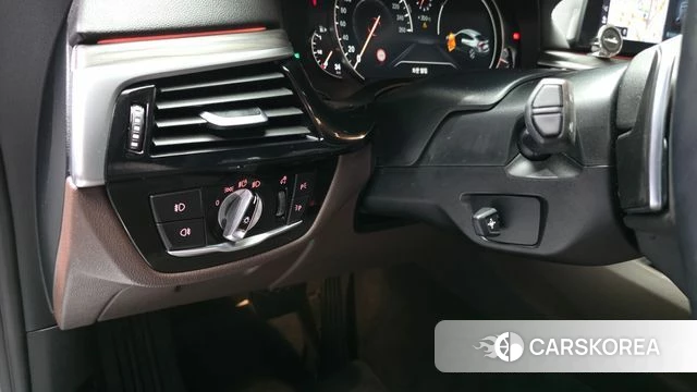 BMW 6 Series GT (G32) id 5036037 из Кореи 22