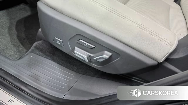 Hyundai Santa Fe (MX5) id 4950402 из Кореи 22