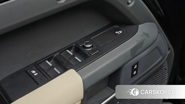 Land Rover Defender (L663) id 4930366 из Кореи 22