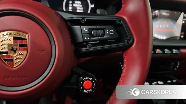Porsche 911(992) id 4748788 из Кореи 22