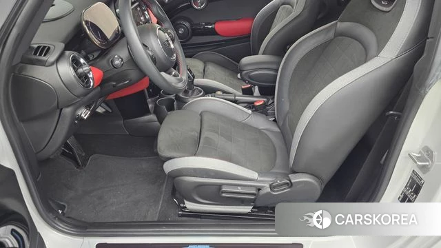 Mini Cooper S id 5028294 из Кореи 22