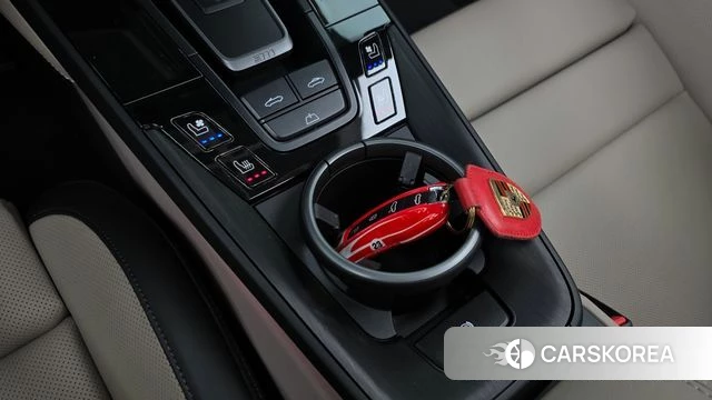Porsche 911(992) id 4984960 из Кореи 22