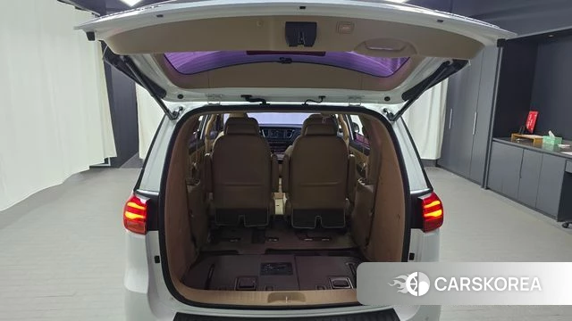 Kia The New Carnival id 5035602 из Кореи 22