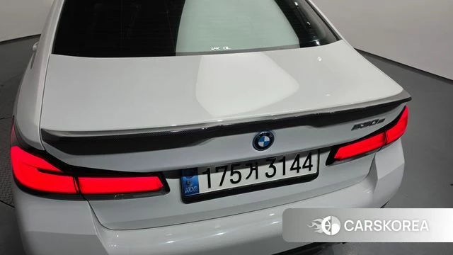 BMW 5 Series (G30) id 5017622 из Кореи 22