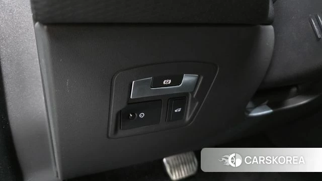 Land Rover Range Rover Velar id 5019020 из Кореи 22