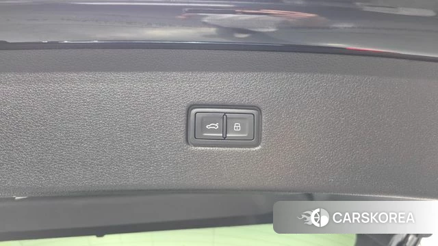 Audi Q8 (4M) id 4906425 из Кореи 22