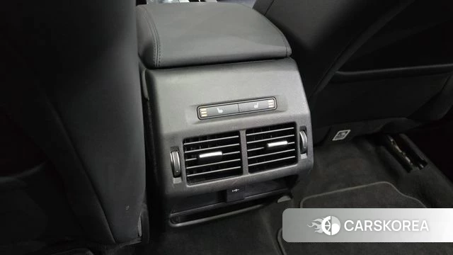 Land Rover Discovery Sports 2nd Generation id 4981834 из Кореи 22