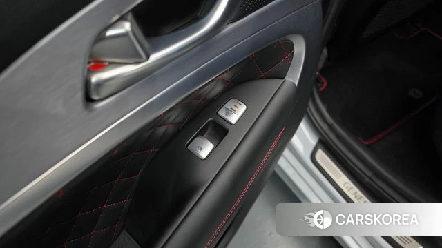 Genesis G70 id 5035448 из Кореи 22