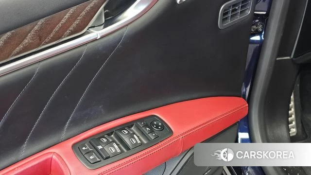 Maserati Ghibli id 4959428 из Кореи 22