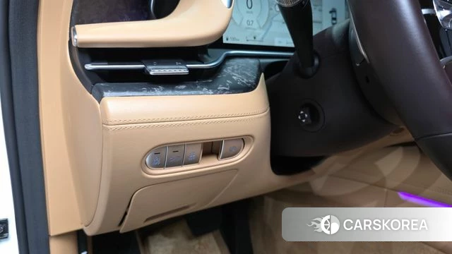 Genesis G90 (RS4) id 4958368 из Кореи 22