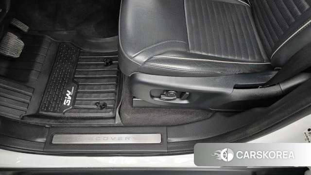 Land Rover Discovery 5 id 4988400 из Кореи 22