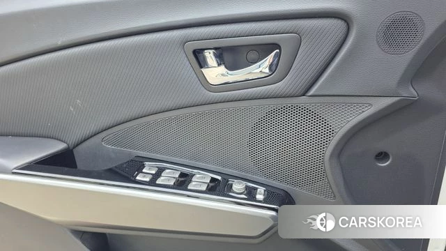 Ssangyong Tivoli Armor id 4520604 из Кореи 22