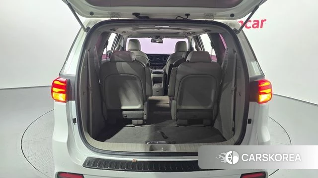 Kia The New Carnival id 4993651 из Кореи 22