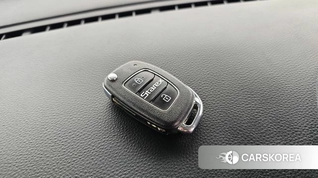 Hyundai The New Grand Starex id 5041298 из Кореи 22