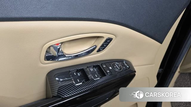 Kia The New Carnival id 5035914 из Кореи 22