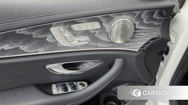 Mercedes-Benz E-Class W213 id 4981308 из Кореи 22