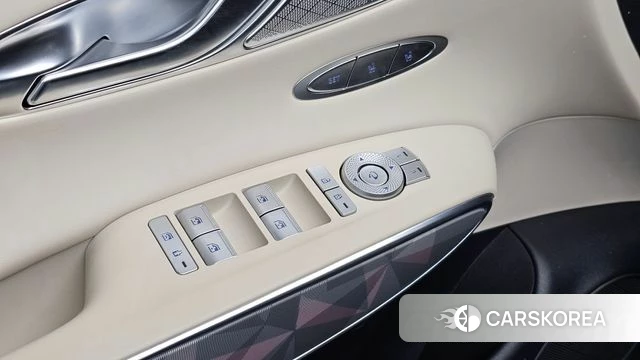 Genesis GV70 id 4957804 из Кореи 22