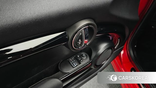 Mini Cooper S id 4707368 из Кореи 22