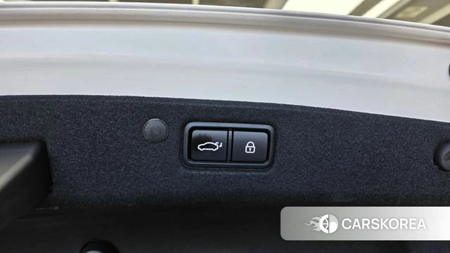 Hyundai The New Grandeur IG id 4967187 из Кореи 22