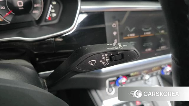 Audi Q3 (F3) id 5011703 из Кореи 22