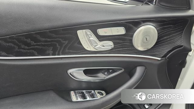 Mercedes-Benz E-Class W213 id 5023832 из Кореи 22