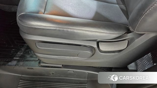 Hyundai Staria id 4950260 из Кореи 22