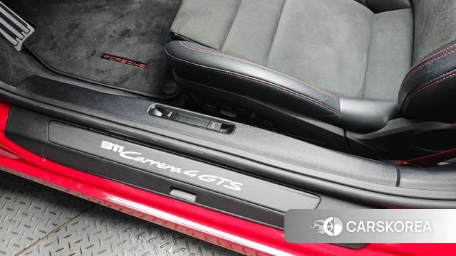 Porsche 911(992) id 4763232 из Кореи 22