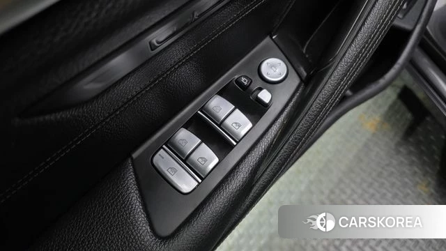 BMW 5 Series (G30) id 4967586 из Кореи 22
