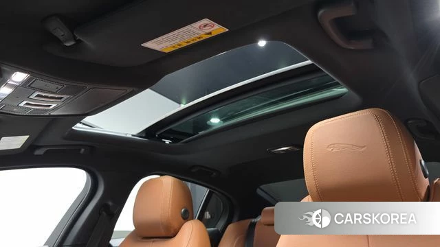 Jaguar XE id 4959425 из Кореи 22