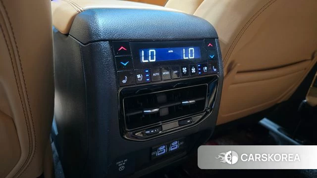 Jeep Grand Cherokee (WL) id 4922708 из Кореи 22