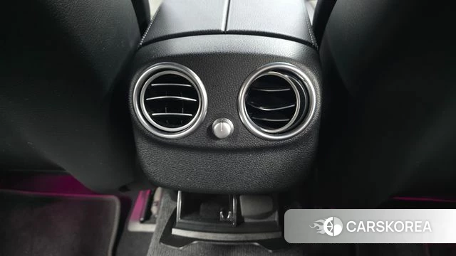 Mercedes-Benz C-Class W205 id 4986620 из Кореи 22