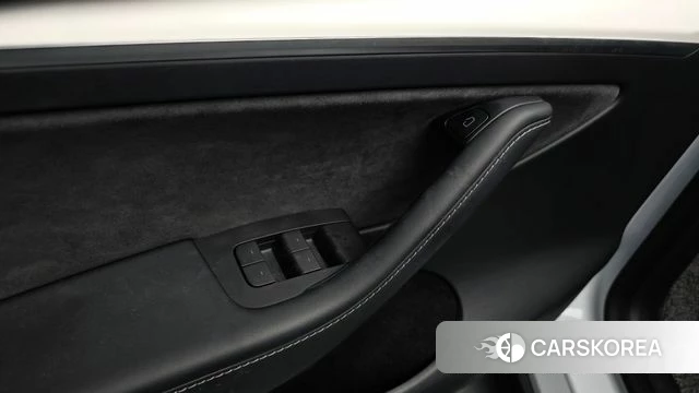 Tesla Model Y id 5016909 из Кореи 22