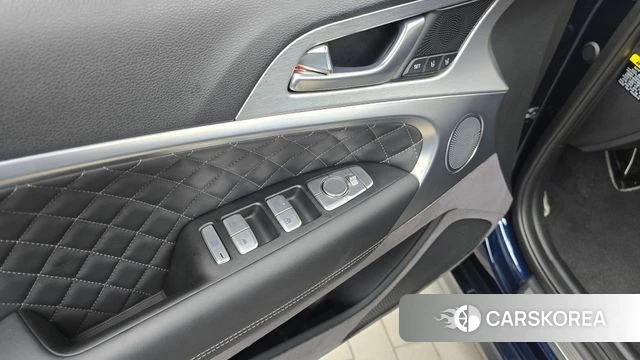 Genesis G70 id 5041906 из Кореи 22