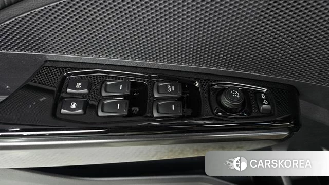Ssangyong The New Tivoli id 4905025 из Кореи 22