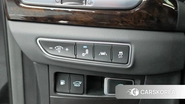 Genesis G90 id 5023680 из Кореи 22