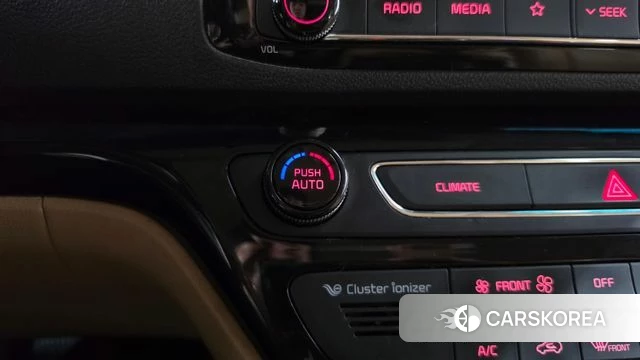 Kia The New Carnival id 4993370 из Кореи 22