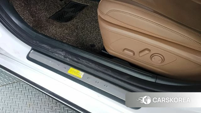 Hyundai Grandeur (GN7) id 4964773 из Кореи 22