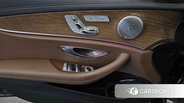 Mercedes-Benz E-Class W213 id 4922964 из Кореи 22