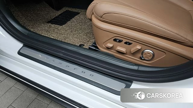 Hyundai Grandeur (GN7) id 5039697 из Кореи 22