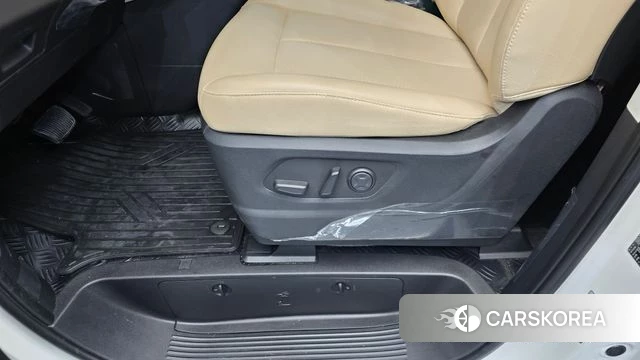 Hyundai The New Staria id 5038748 из Кореи 22