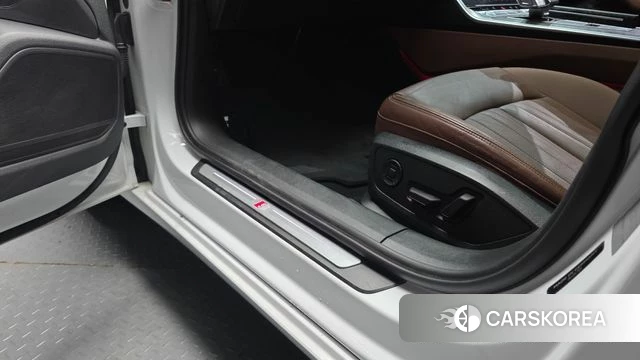 Audi A6 (C8) id 4937008 из Кореи 22
