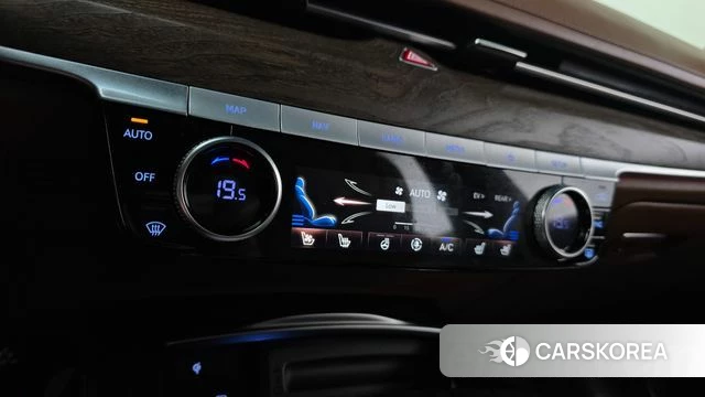 Genesis Electrified G80 (RG3) id 4958891 из Кореи 22