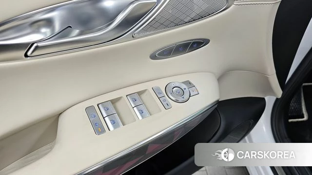 Genesis GV70 id 4996133 из Кореи 22