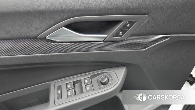 Volkswagen Golf 8th Generation id 4904313 из Кореи 22